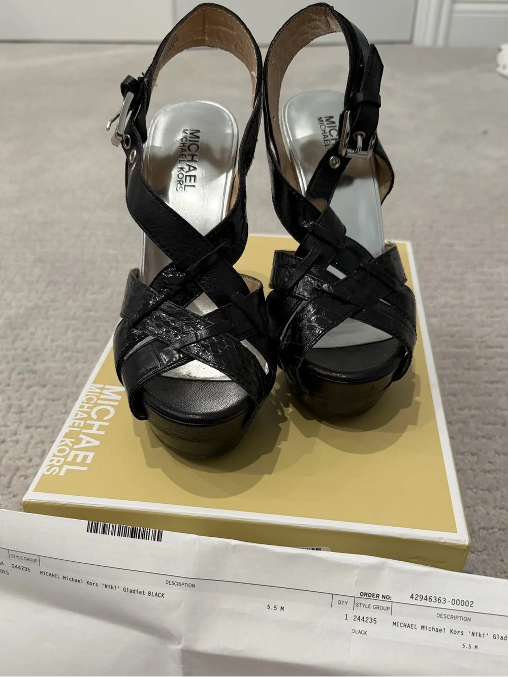 2009 Michael Kors Niki Gladiator Platform Sandal in Black - size 5.5